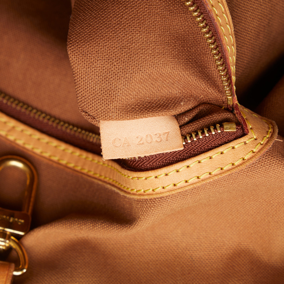 LOUIS VUITTON Monogram Batignolles Horizontal Tote Bag - Picture 7 of 12